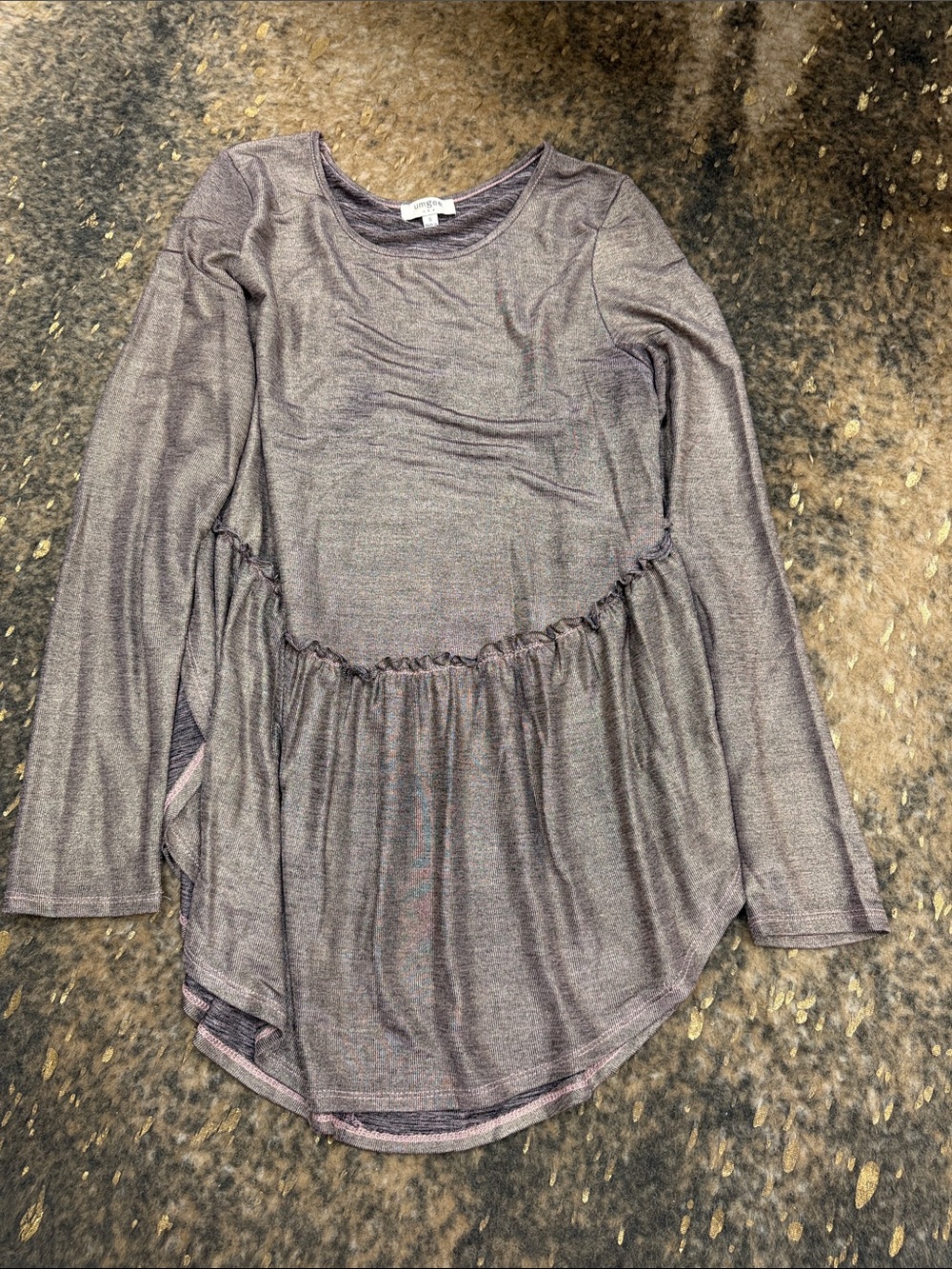 Umgee Long Sleeve Ruffled Peplum Top in Metallic Mauve | med